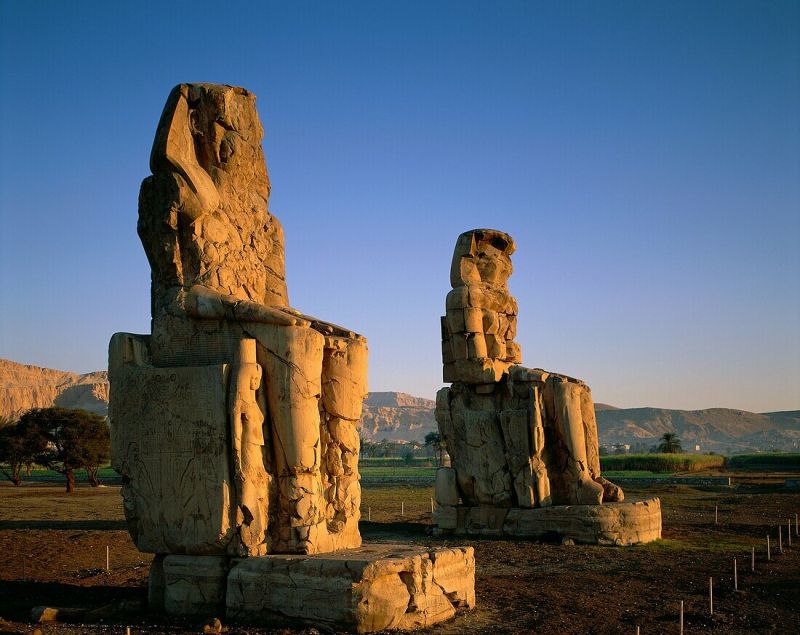 Luxury sightseeing at the Colossi of Memnon during Egypt luxury tour